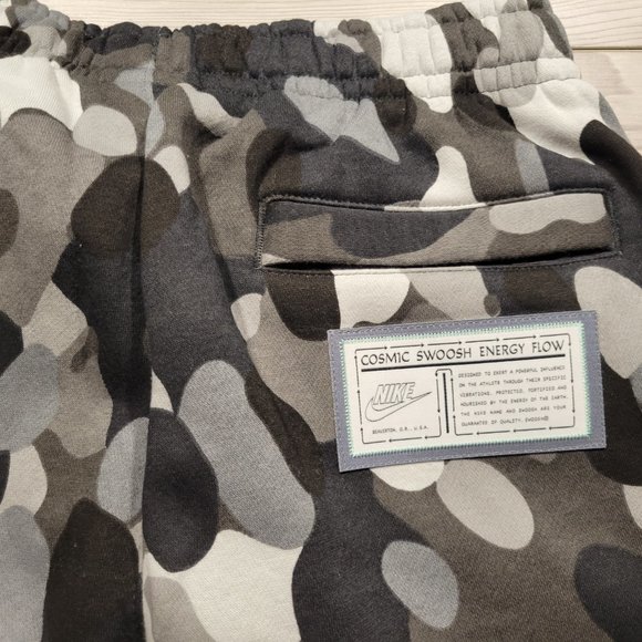 Nike Sportswear Club Fleece Joggers Black/Grey Camo Men’s Large [FB9023-060] - Picture 3 of 9